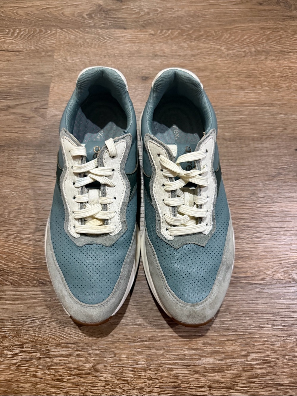 Aetrex Emily Lace-Up Sneakers - Mint Color - Size 7 - Picture 3 of 9